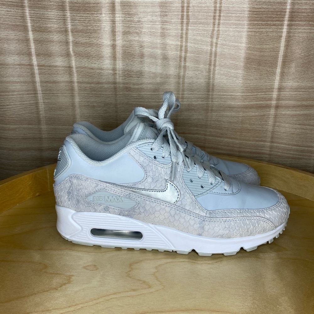 Air Max 90 Premium ‘Snakeskin’ Pure Platinum White Metallic Silver